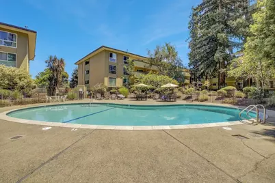 1031 Crestview Dr 216, Mountain View, CA 94040 - Photo 34