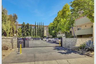 1031 Crestview Dr 216, Mountain View, CA 94040 - Photo 38