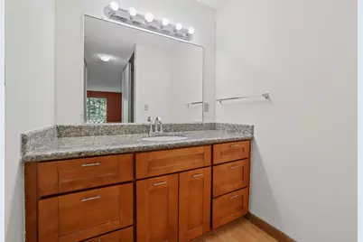 1031 Crestview Dr 216, Mountain View, CA 94040 - Photo 20