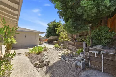 1560 El Dorado Dr, Gilroy, CA 95020 - Photo 40