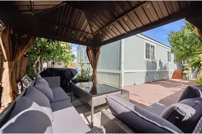 486 Pomegranate Ln 486, San Jose, CA 95134 - Photo 22