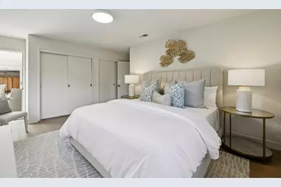 160 Lois Ln, Palo Alto, CA 94303 - Photo 10