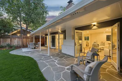 160 Lois Ln, Palo Alto, CA 94303 - Photo 18