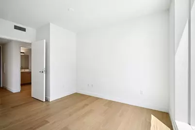 188 W Saint James St 10416, San Jose, CA 95110 - Photo 12