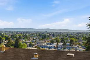 8622 Thermal St, Oakland, CA 94605 - Photo 2