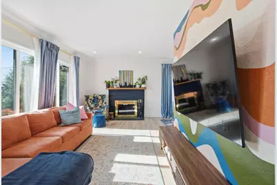 8622 Thermal St, Oakland, CA 94605 - Photo 4