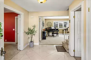 12612 Miller Ave, Saratoga, CA 95070 - Photo 10