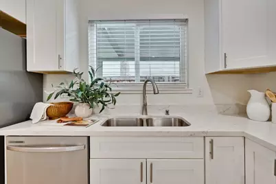 2047 Montecito Ave 7, Mountain View, CA 94043 - Photo 8
