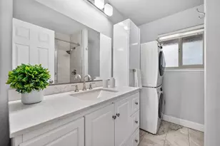 205 Red Oak Dr P, Sunnyvale, CA 94086 - Photo 12