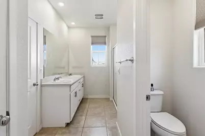 45 E Central Pkwy, Mountain House, CA 95391 - Photo 26