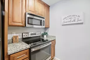 1945 Mount Vernon Ct 5, Mountain View, CA 94040 - Photo 14
