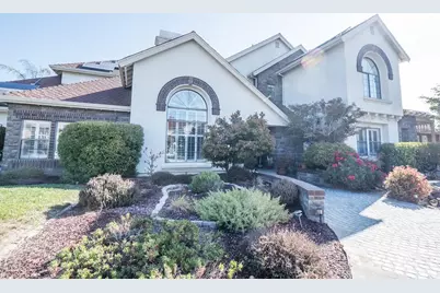 17400 Serene Dr, Morgan Hill, CA 95037 - Photo 2