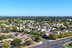 371 Ford Rd, Sacramento, CA 95838 - Photo 8