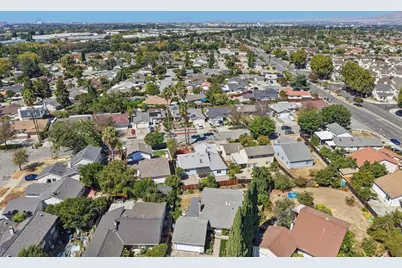 1972 Doxey Dr, San Jose, CA 95131 - Photo 62