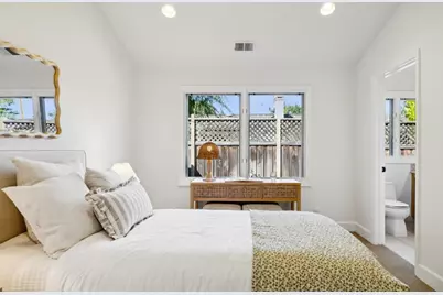 124 Yerba Santa Ave, Los Altos, CA 94022 - Photo 38