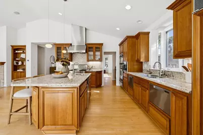 124 Yerba Santa Ave, Los Altos, CA 94022 - Photo 22