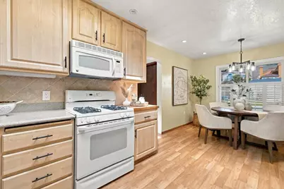 1079 Crestwood Dr, South San Francisco, CA 94080 - Photo 14