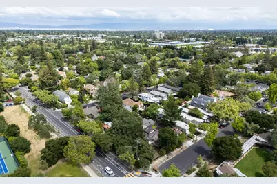 1555 Stanford Ave, Palo Alto, CA 94306 - Photo 26