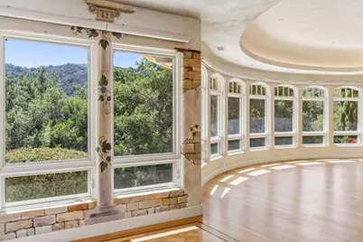 12500 Corbetta Ln, Los Altos Hills, CA 94022 - Photo 14