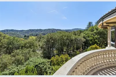 12500 Corbetta Ln, Los Altos Hills, CA 94022 - Photo 90