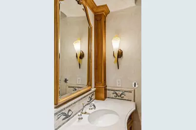 12500 Corbetta Ln, Los Altos Hills, CA 94022 - Photo 68