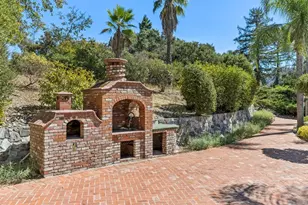 12500 Corbetta Ln, Los Altos Hills, CA 94022 - Photo 98