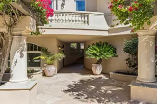 12500 Corbetta Ln, Los Altos Hills, CA 94022 - Photo 6