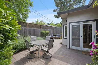 1565 Stanford Ave, Palo Alto, CA 94306 - Photo 8