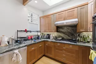 323 San Jose Ave, San Francisco, CA 94110 - Photo 6