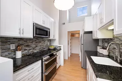 3374 La Mesa Dr 15, San Carlos, CA 94070 - Photo 8
