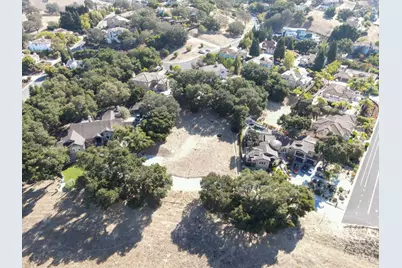 2391 Mantelli Dr, Gilroy, CA 95020 - Photo 22