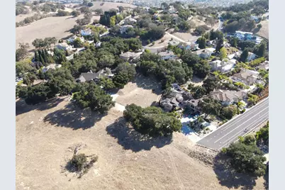 2391 Mantelli Dr, Gilroy, CA 95020 - Photo 20