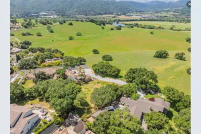 2391 Mantelli Dr, Gilroy, CA 95020 - Photo 4
