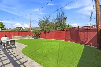 202 Hiller St, Belmont, CA 94002 - Photo 40
