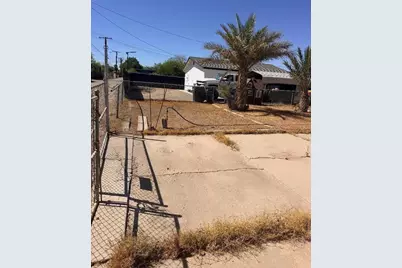 309 Magnolia, El Centro, CA 92243 - Photo 6