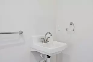 812 54th St, Oakland, CA 94608 - Photo 32