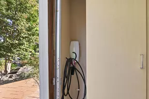 227 Belgatos Rd, Los Gatos, CA 95032 - Photo 62