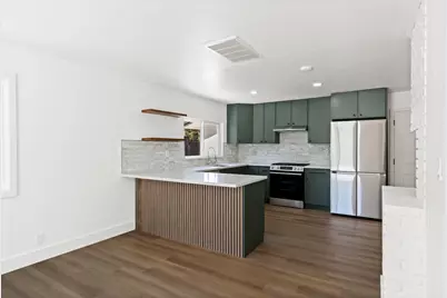 19488 Brockton Ln, Saratoga, CA 95070 - Photo 8