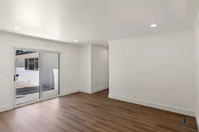 19488 Brockton Ln, Saratoga, CA 95070 - Photo 18
