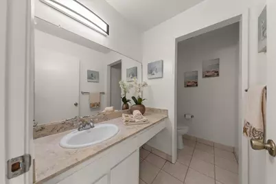 1001 Phelps Ave, San Jose, CA 95117 - Photo 34