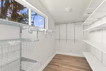1051 Hewitt Dr, San Carlos, CA 94070 - Photo 32