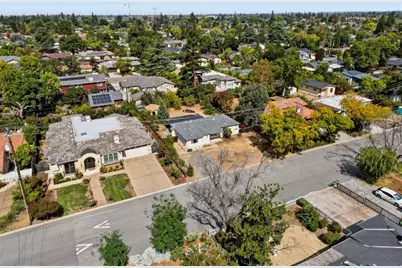 18613 Devon Ave, Saratoga, CA 95070 - Photo 4