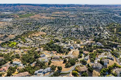 8983 Mimosa Ct, Gilroy, CA 95020 - Photo 30