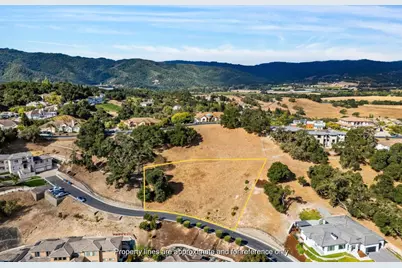 8983 Mimosa Ct, Gilroy, CA 95020 - Photo 16