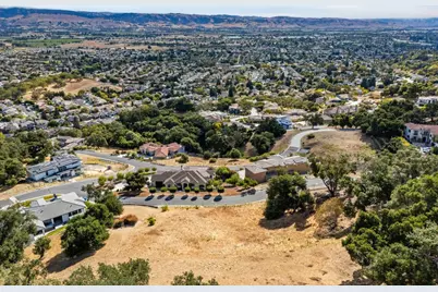 8983 Mimosa Ct, Gilroy, CA 95020 - Photo 34
