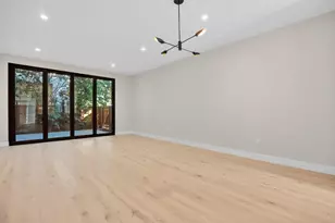 223 Hope St, Mountain View, CA 94041 - Photo 2
