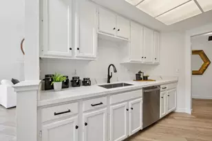 20 Cove Ln, Redwood City, CA 94065 - Photo 20