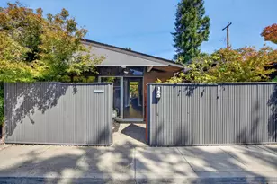 155 Greenmeadow Way, Palo Alto, CA 94306 - Photo 6