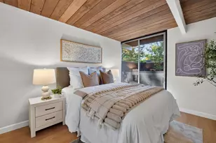 155 Greenmeadow Way, Palo Alto, CA 94306 - Photo 18