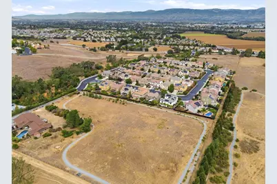 5827 Casita Way, Gilroy, CA 95020 - Photo 72